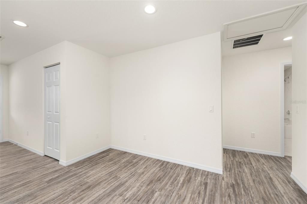 Activo con contrato: $499,000 (6 camas, 0 baños, 2826 Pies cuadrados)