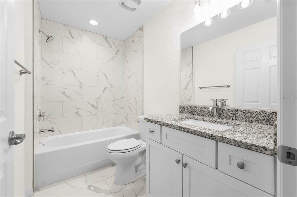 Activo con contrato: $499,000 (6 camas, 0 baños, 2826 Pies cuadrados)