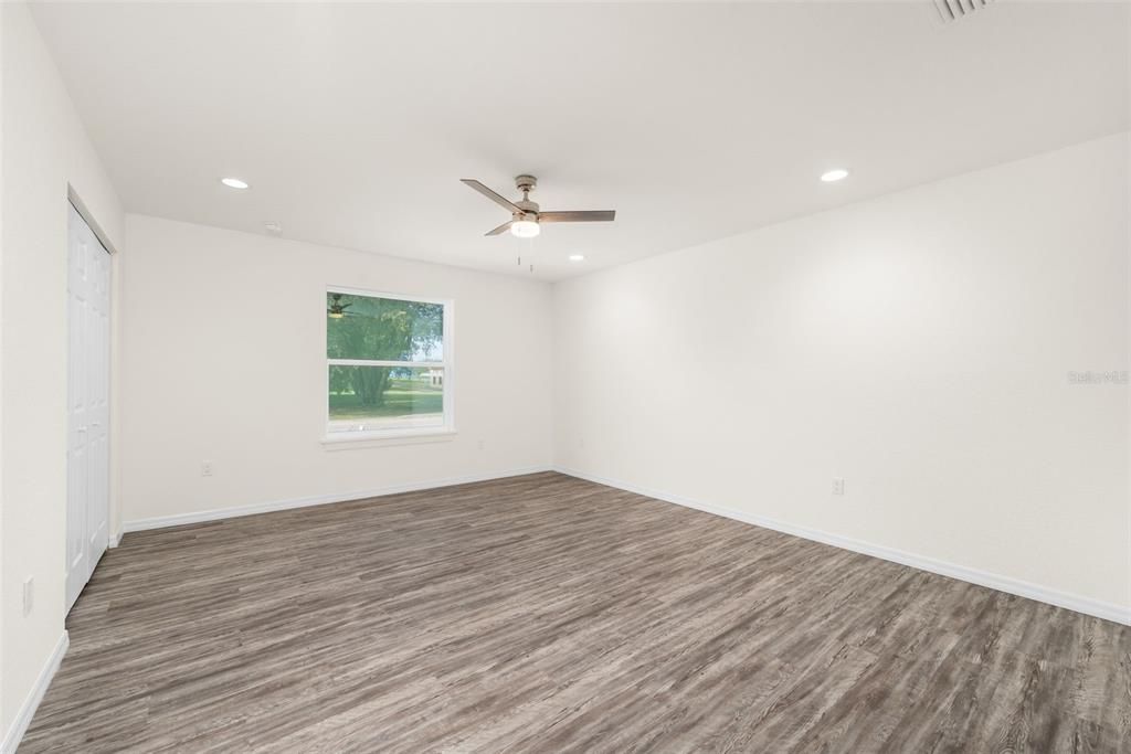 Activo con contrato: $499,000 (6 camas, 0 baños, 2826 Pies cuadrados)