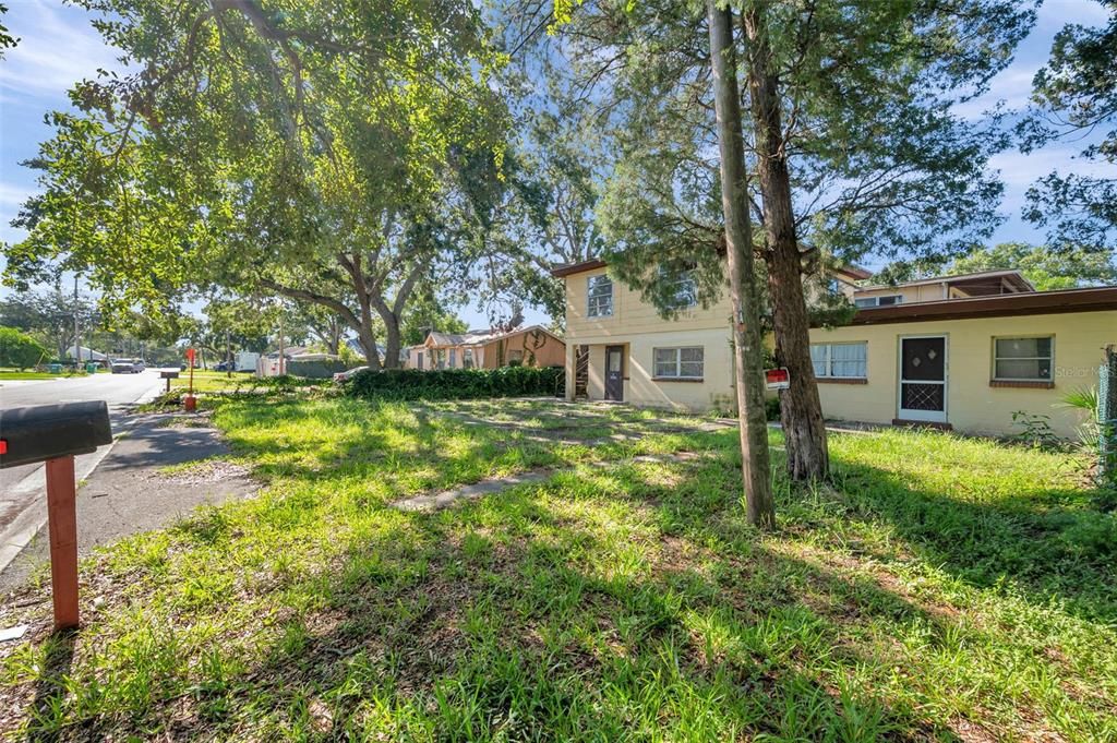 En Venta: $600,000 (9 camas, 6 baños, 3607 Pies cuadrados)