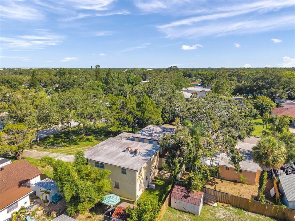 En Venta: $600,000 (9 camas, 6 baños, 3607 Pies cuadrados)
