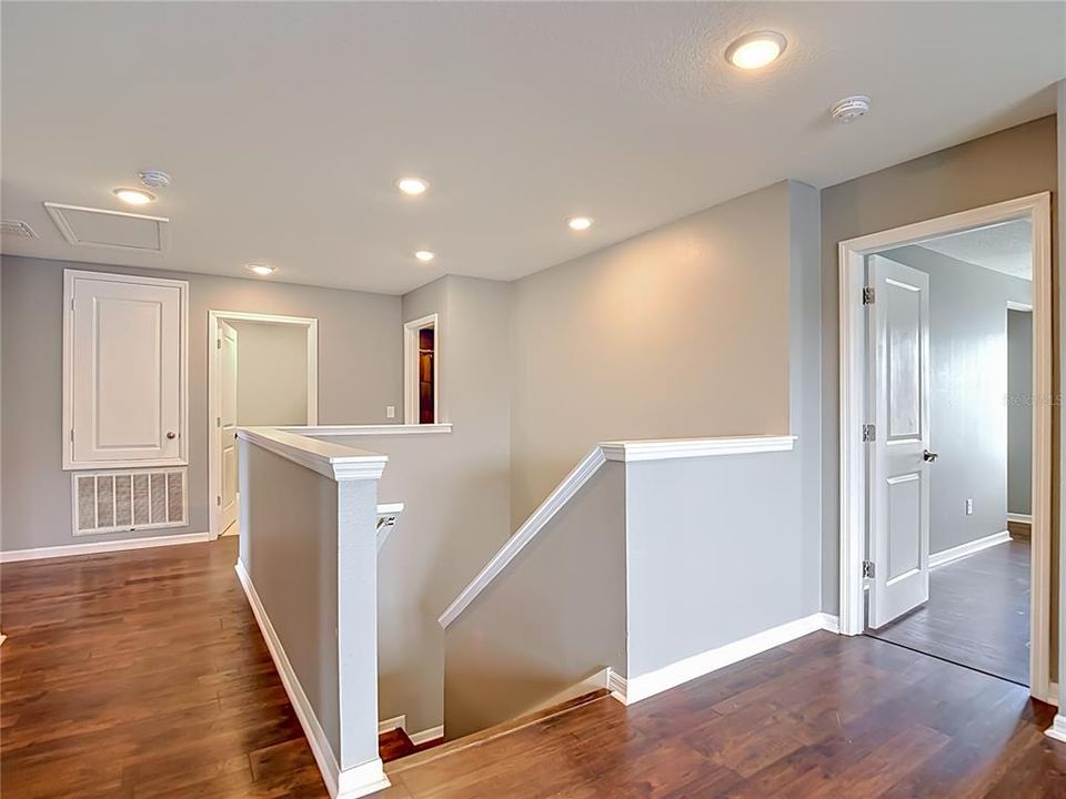 For Sale: $480,000 (4 beds, 2 baths, 3075 Square Feet)