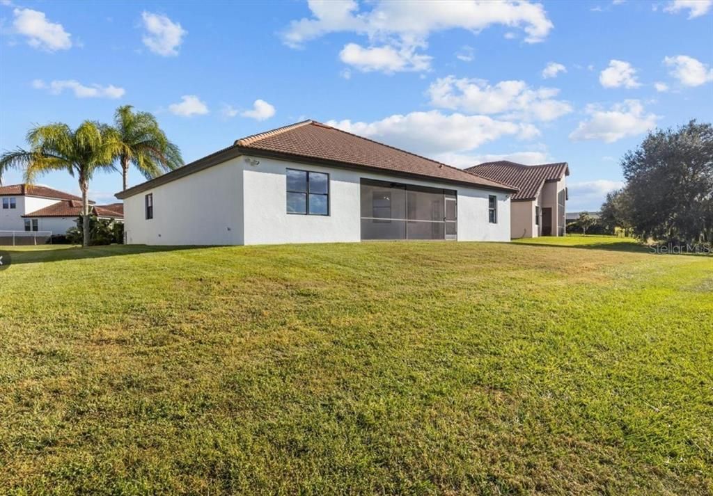 For Rent: $3,100 (4 beds, 3 baths, 2768 Square Feet)