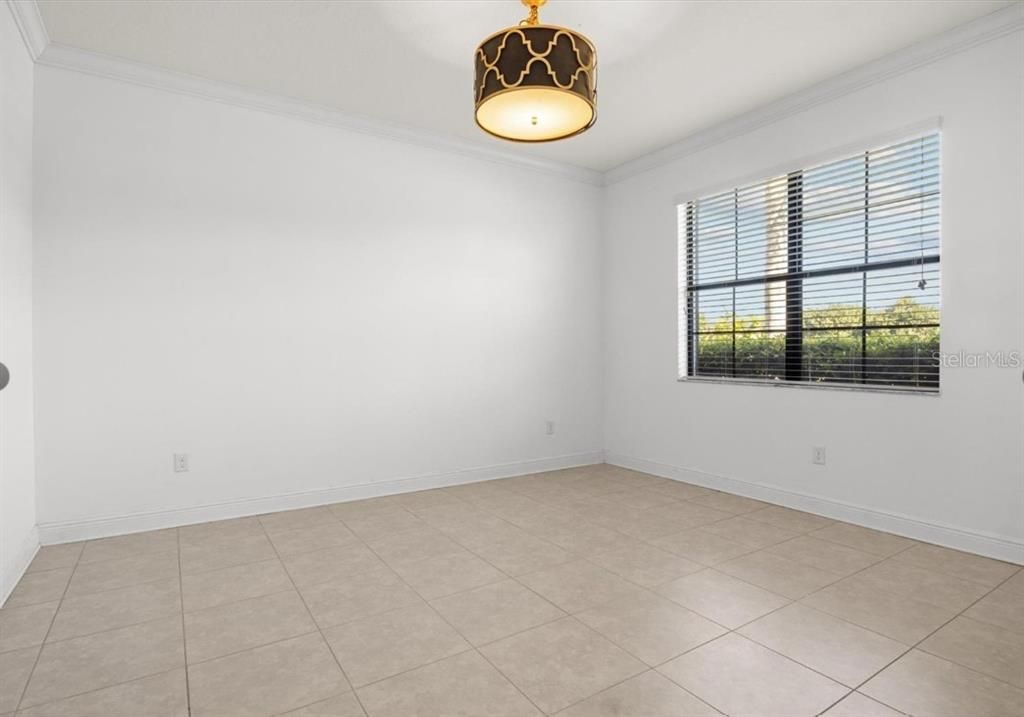 For Rent: $3,100 (4 beds, 3 baths, 2768 Square Feet)
