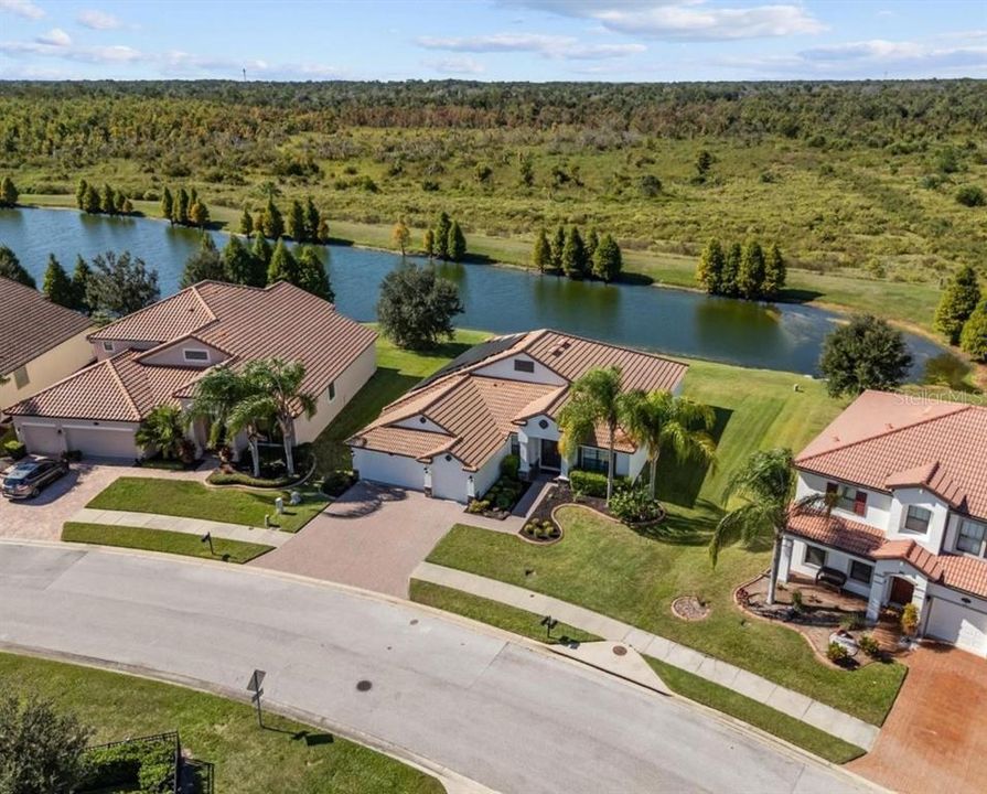 For Rent: $3,100 (4 beds, 3 baths, 2768 Square Feet)