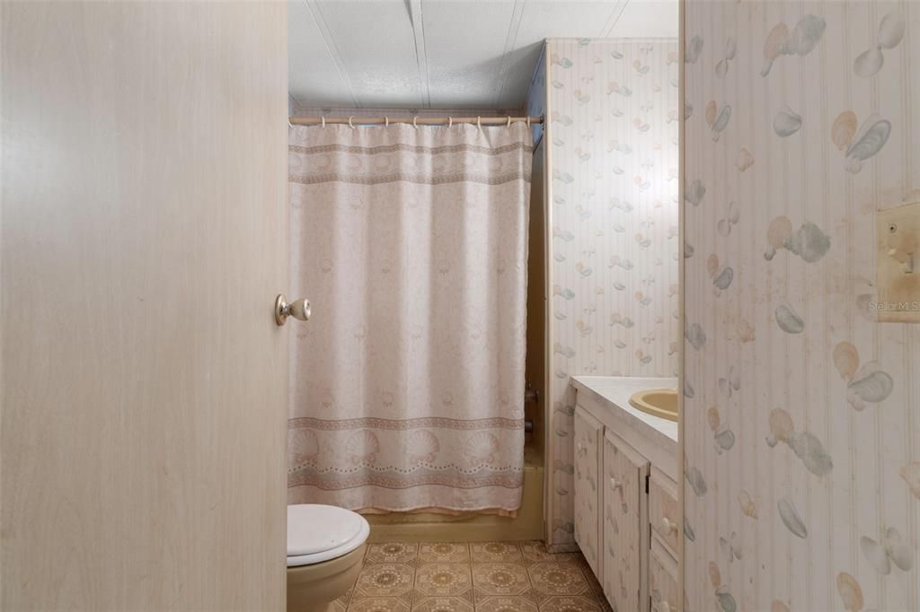 En Venta: $109,900 (2 camas, 2 baños, 805 Pies cuadrados)