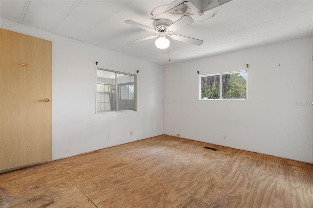 En Venta: $109,900 (2 camas, 2 baños, 805 Pies cuadrados)