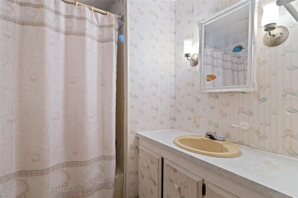 En Venta: $109,900 (2 camas, 2 baños, 805 Pies cuadrados)