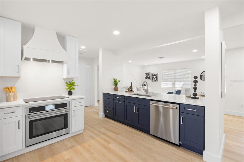 For Sale: $774,999 (3 beds, 2 baths, 1785 Square Feet)
