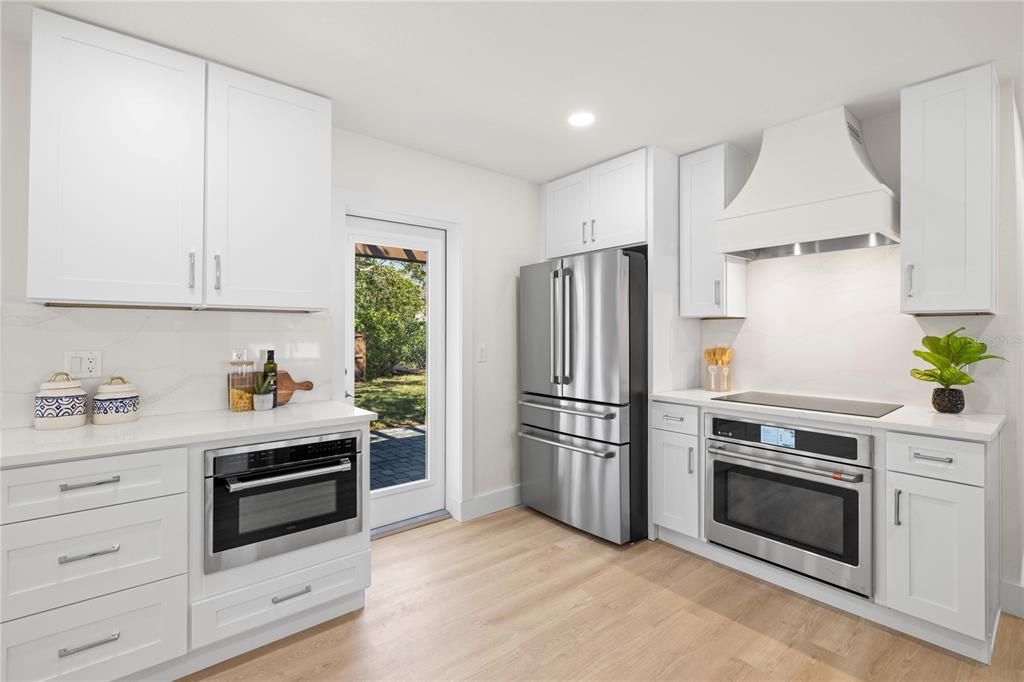 For Sale: $774,999 (3 beds, 2 baths, 1785 Square Feet)