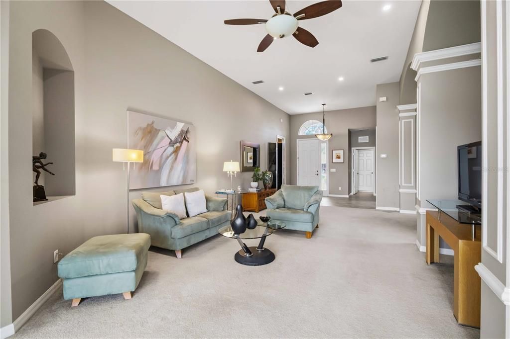 Active With Contract: $499,900 (3 beds, 2 baths, 2116 Square Feet)