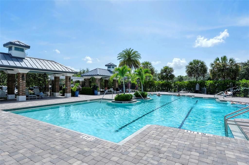 Active With Contract: $499,900 (3 beds, 2 baths, 2116 Square Feet)