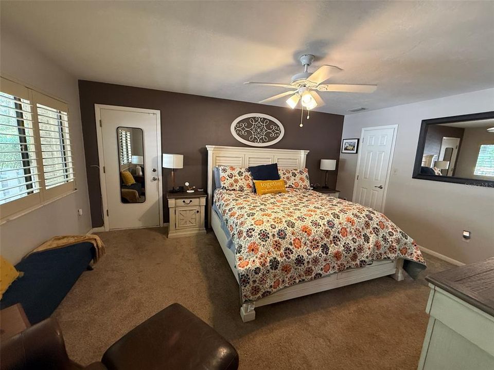 For Sale: $349,924 (3 beds, 2 baths, 2366 Square Feet)