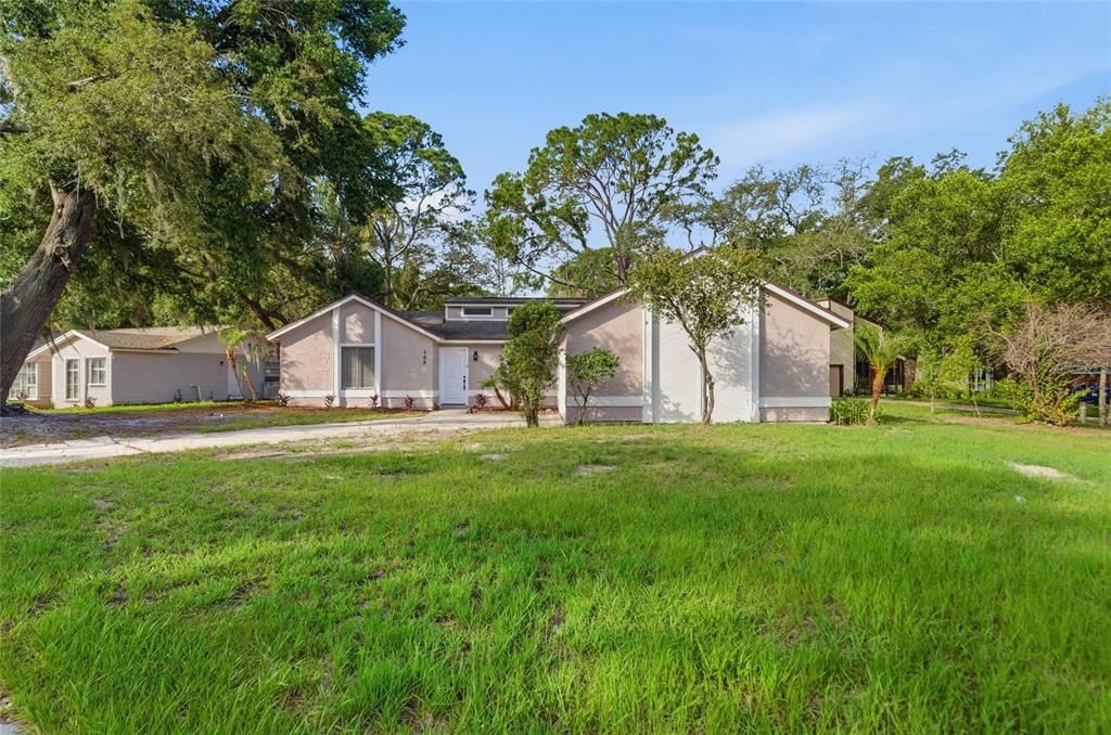 For Sale: $359,900 (3 beds, 2 baths, 1440 Square Feet)