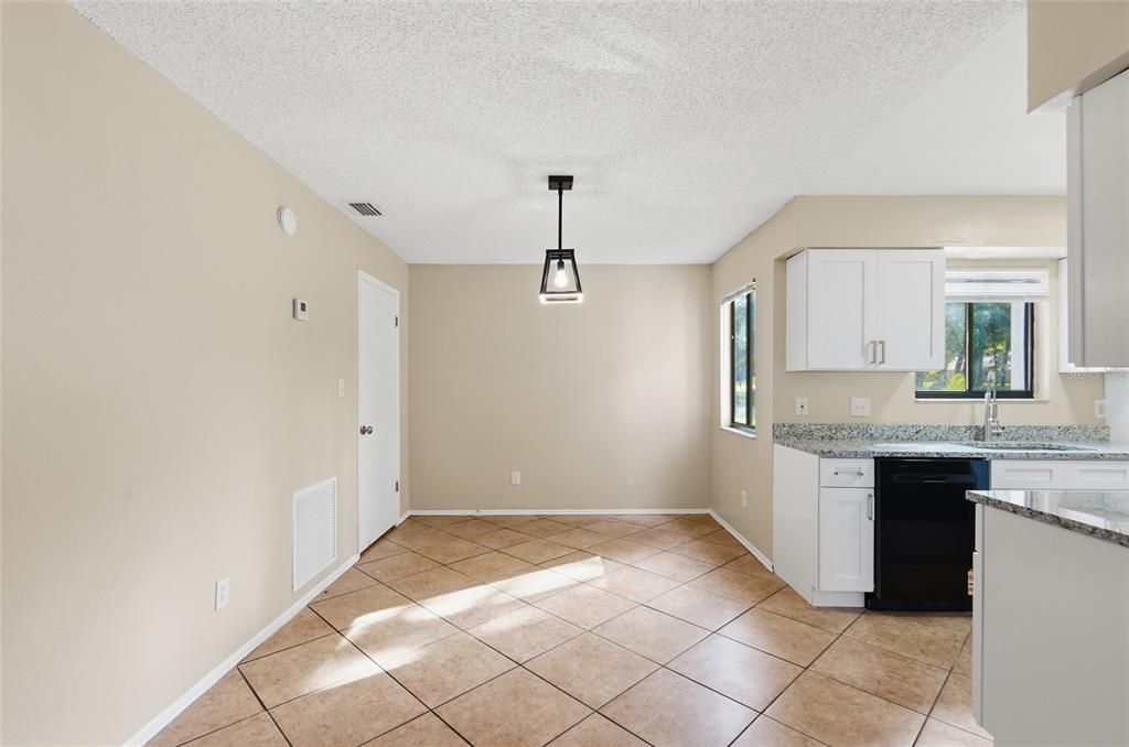 For Sale: $359,900 (3 beds, 2 baths, 1440 Square Feet)