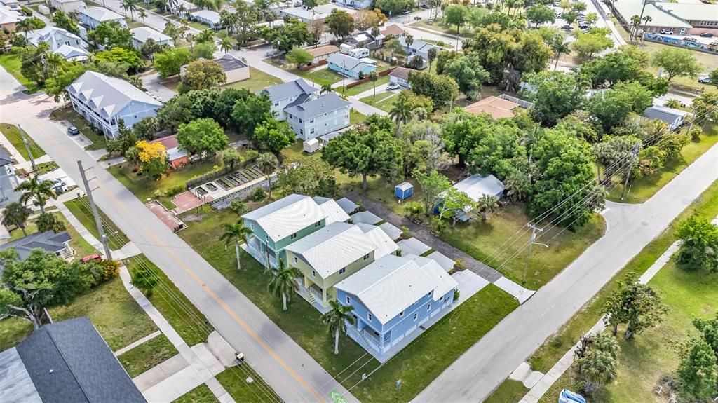 For Rent: $3,000 (3 beds, 3 baths, 1344 Square Feet)