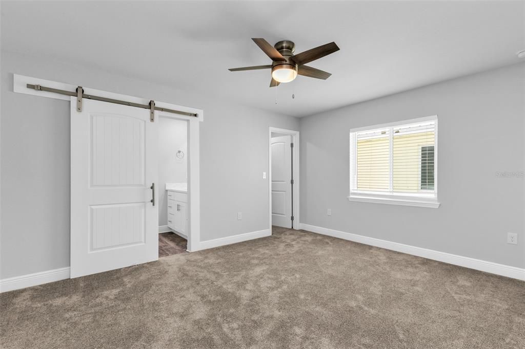For Rent: $3,000 (3 beds, 3 baths, 1344 Square Feet)