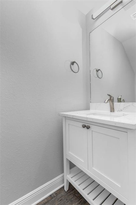 For Rent: $3,000 (3 beds, 3 baths, 1344 Square Feet)