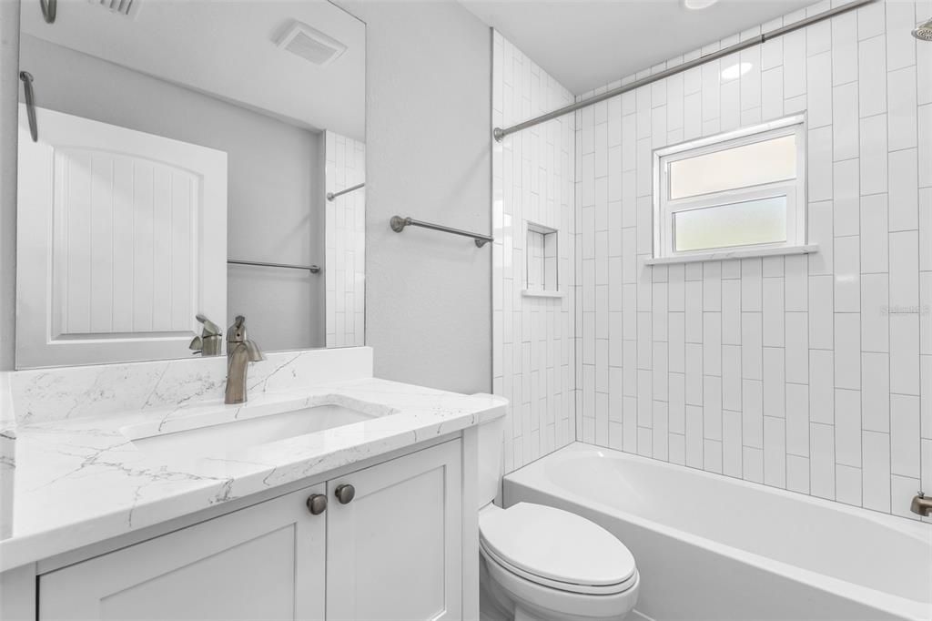 For Rent: $3,000 (3 beds, 3 baths, 1344 Square Feet)