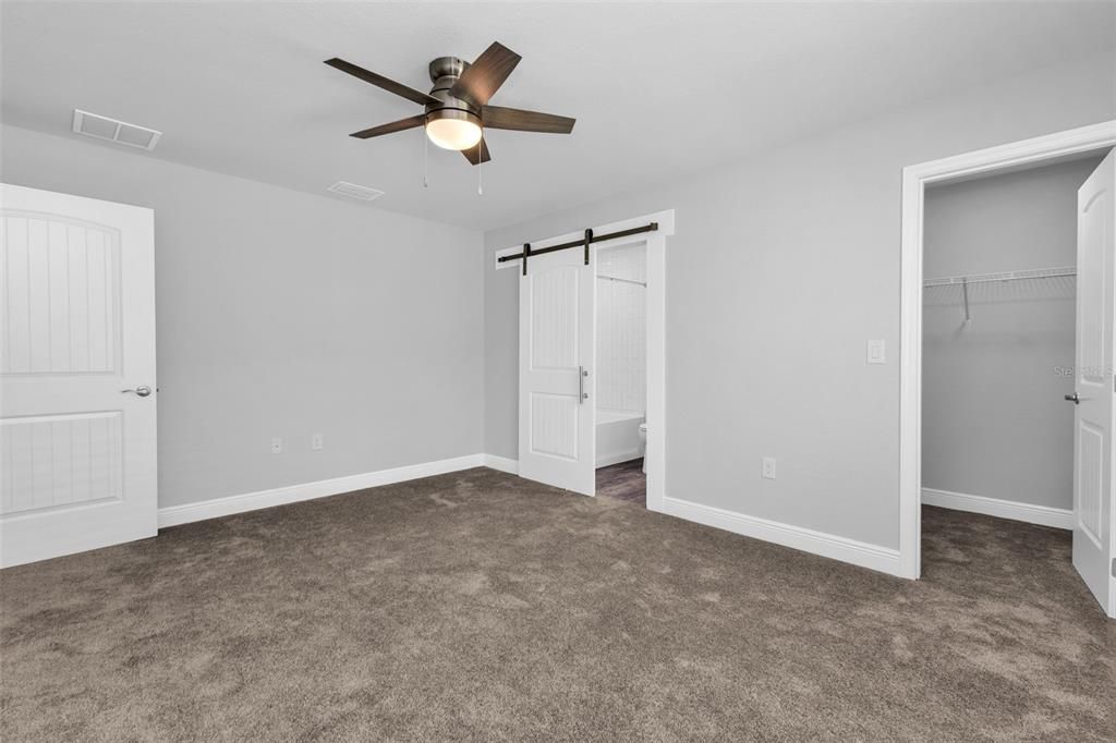 For Rent: $3,000 (3 beds, 3 baths, 1344 Square Feet)