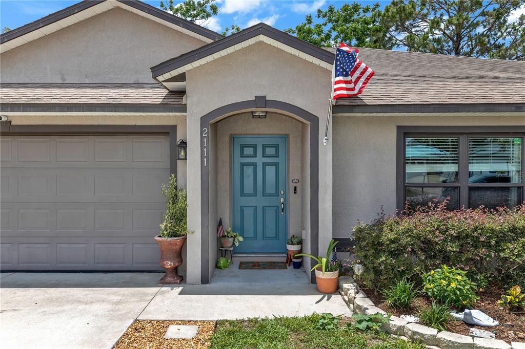 Active With Contract: $319,000 (3 beds, 2 baths, 1610 Square Feet)