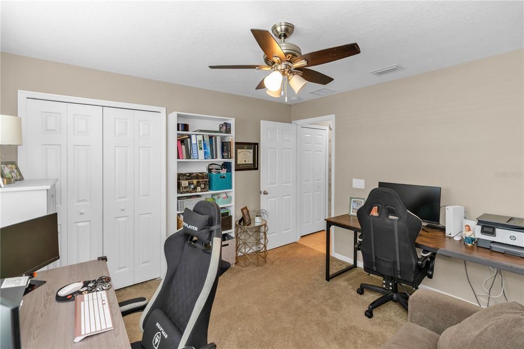 Active With Contract: $319,000 (3 beds, 2 baths, 1610 Square Feet)