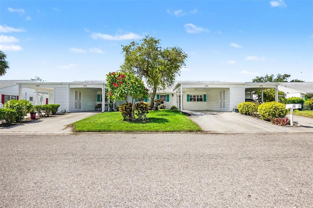 For Sale: $250,000 (2 beds, 2 baths, 1295 Square Feet)