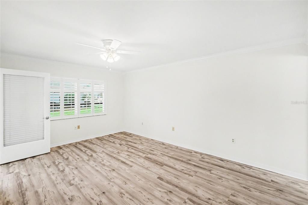 For Sale: $250,000 (2 beds, 2 baths, 1295 Square Feet)