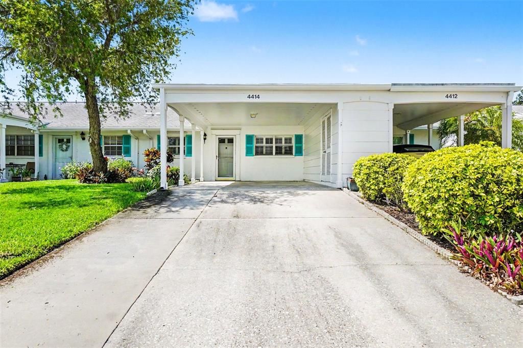 For Sale: $250,000 (2 beds, 2 baths, 1295 Square Feet)