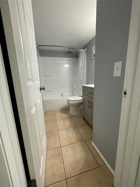 En Venta: $249,000 (2 camas, 2 baños, 1410 Pies cuadrados)