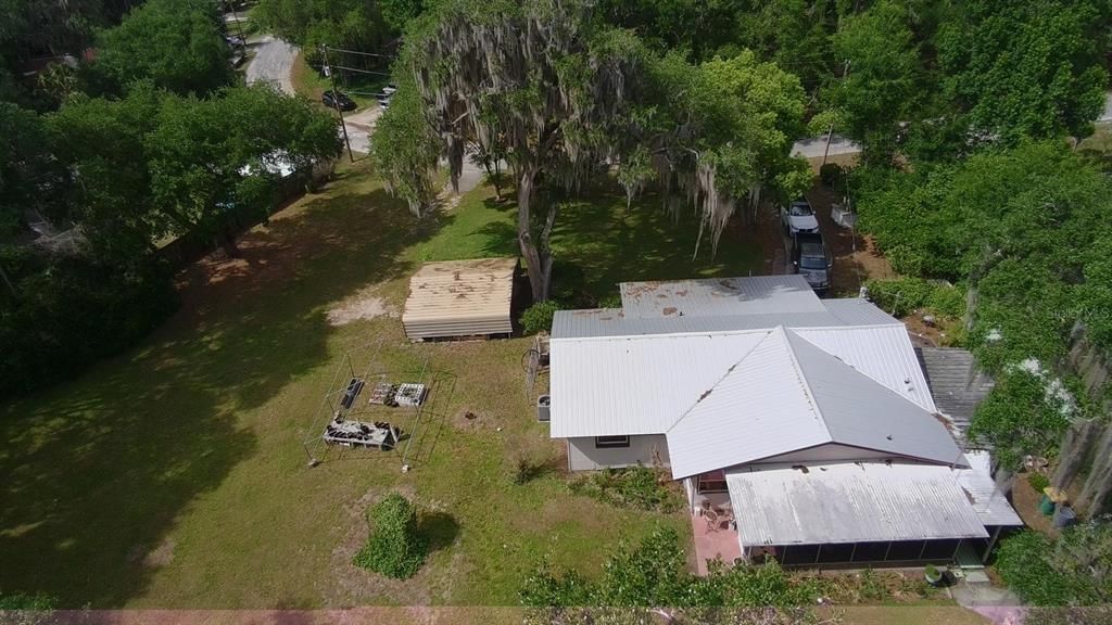 For Sale: $234,900 (2 beds, 1 baths, 1496 Square Feet)