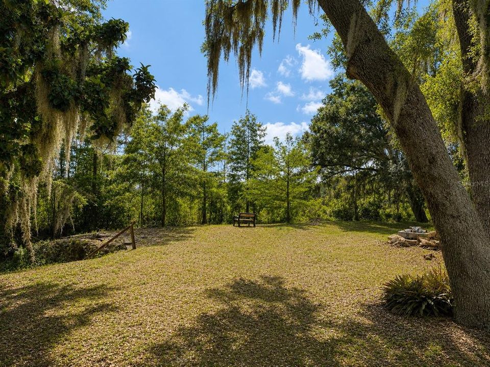 For Sale: $234,900 (2 beds, 1 baths, 1496 Square Feet)