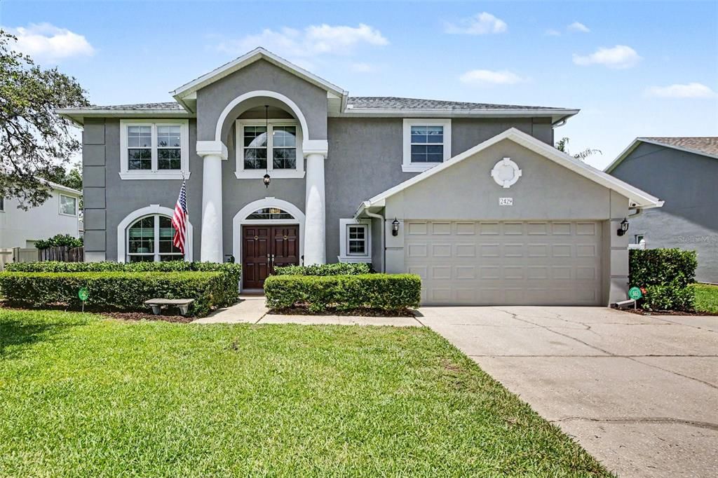 For Sale: $639,000 (5 beds, 2 baths, 2464 Square Feet)
