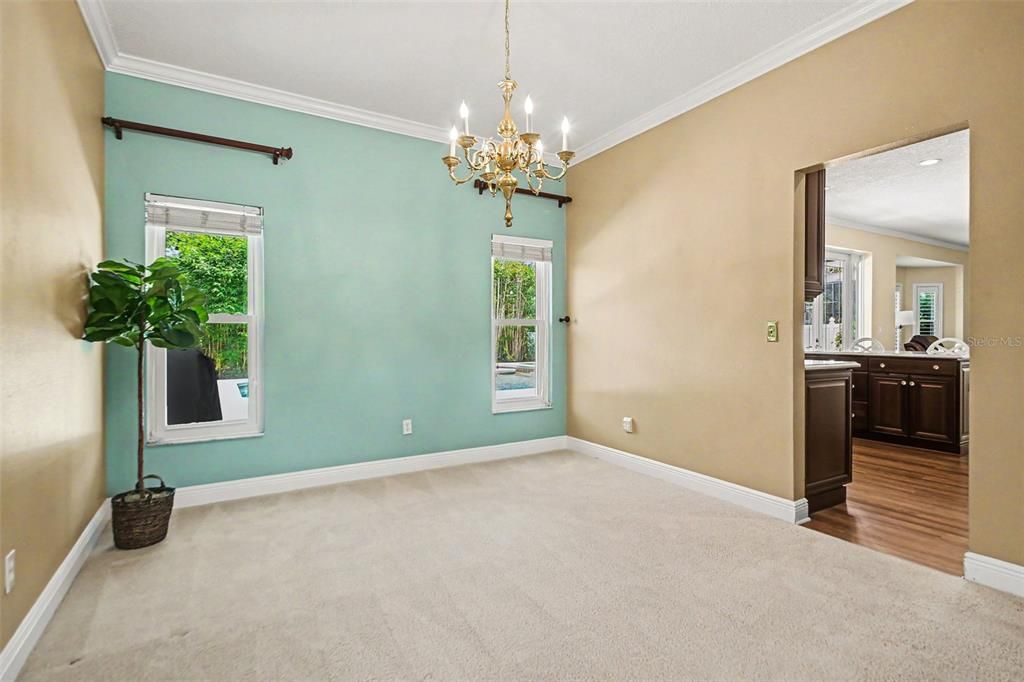 For Sale: $639,000 (5 beds, 2 baths, 2464 Square Feet)