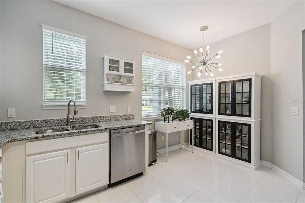 Active With Contract: $360,000 (2 beds, 2 baths, 1375 Square Feet)