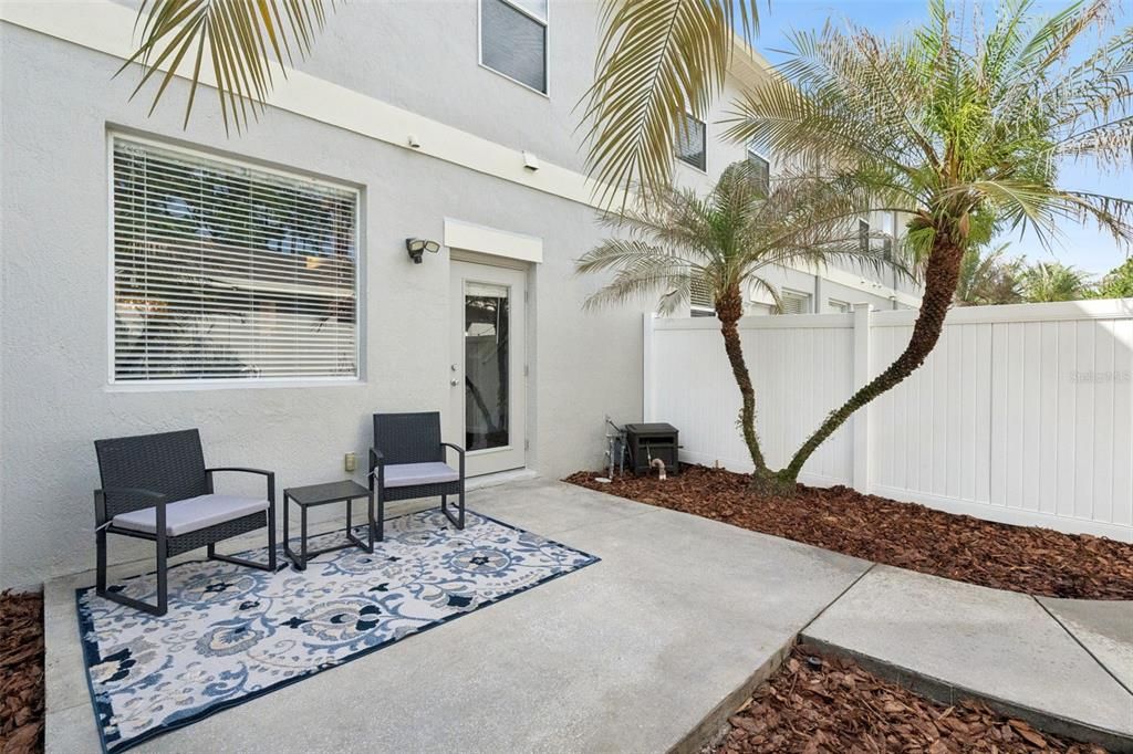 Active With Contract: $360,000 (2 beds, 2 baths, 1375 Square Feet)
