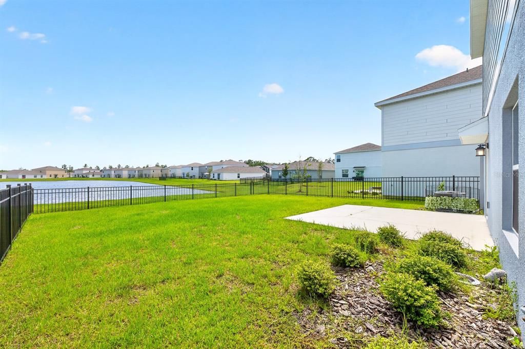 For Sale: $365,000 (4 beds, 2 baths, 1871 Square Feet)