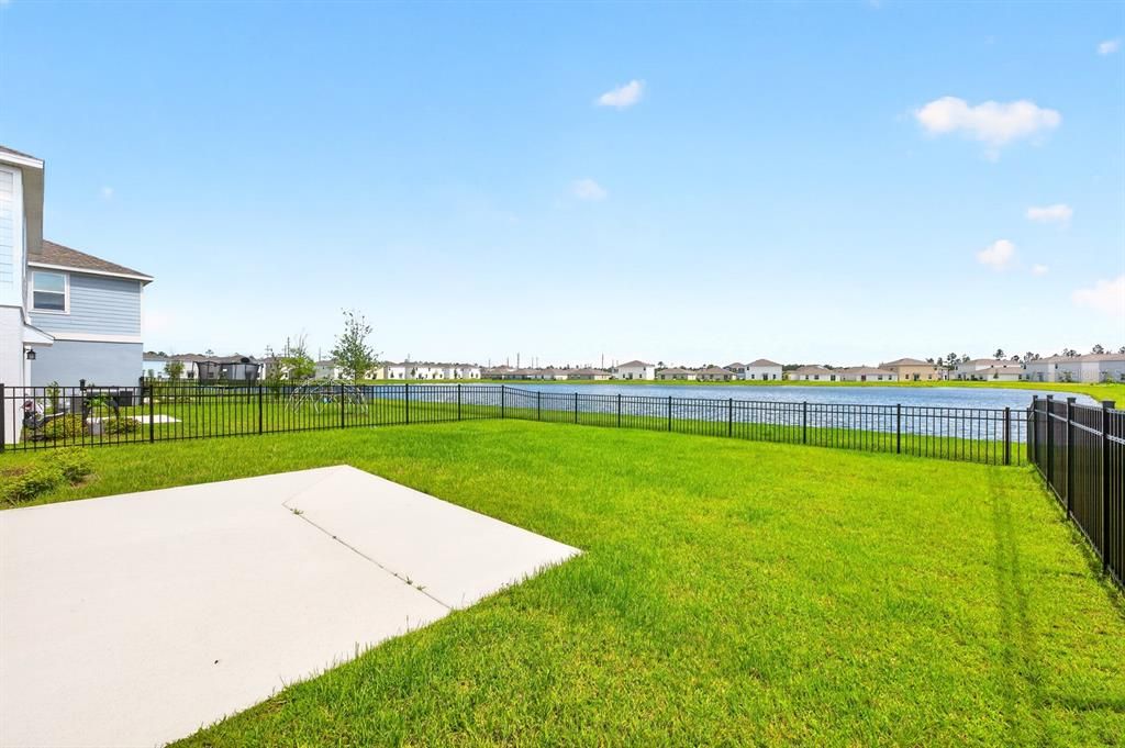 For Sale: $365,000 (4 beds, 2 baths, 1871 Square Feet)