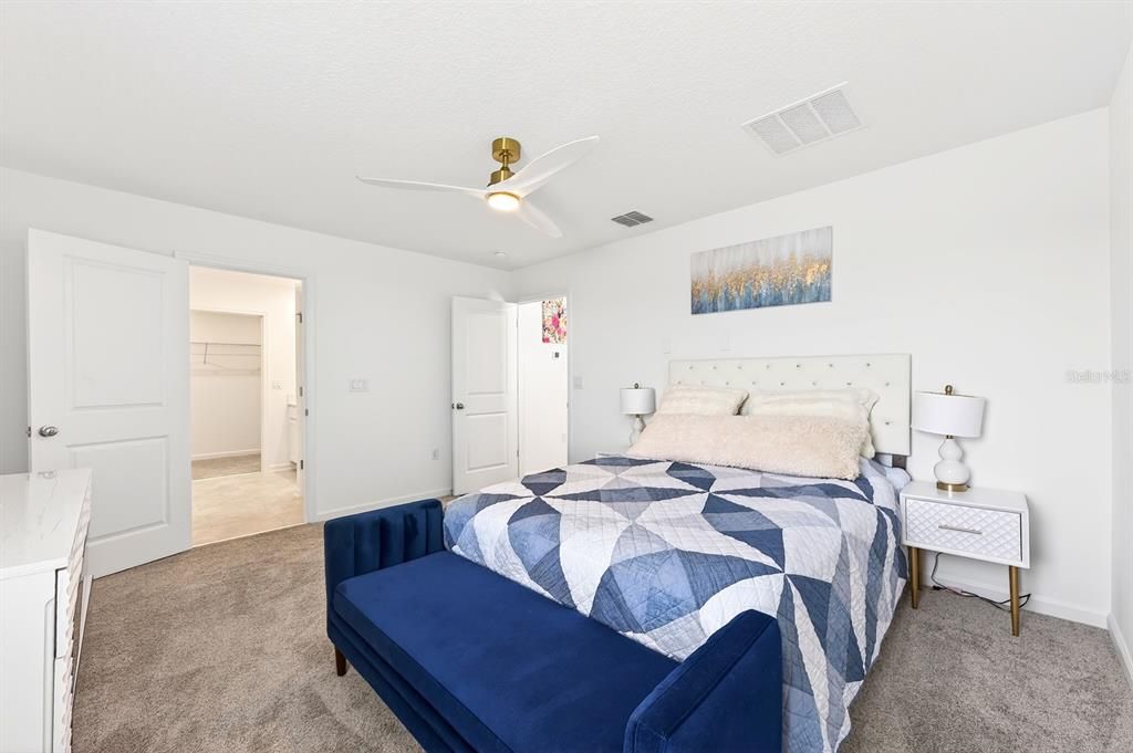 For Sale: $365,000 (4 beds, 2 baths, 1871 Square Feet)