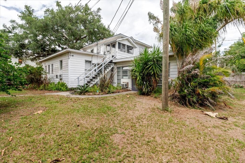 En Venta: $365,000 (4 camas, 5 baños, 3018 Pies cuadrados)