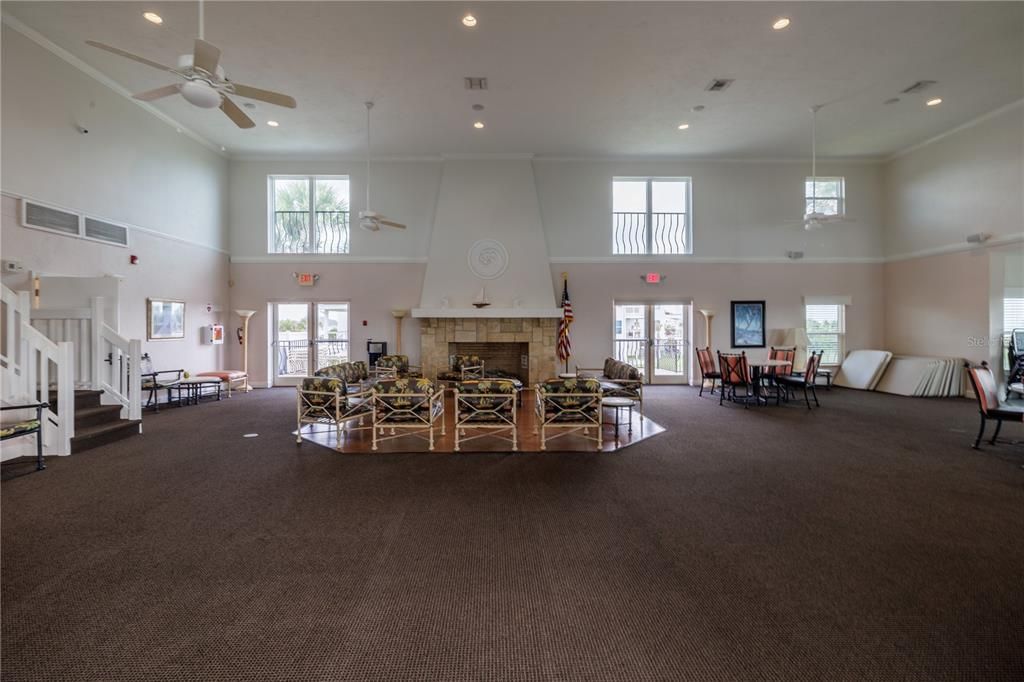 For Sale: $399,900 (3 beds, 2 baths, 1590 Square Feet)