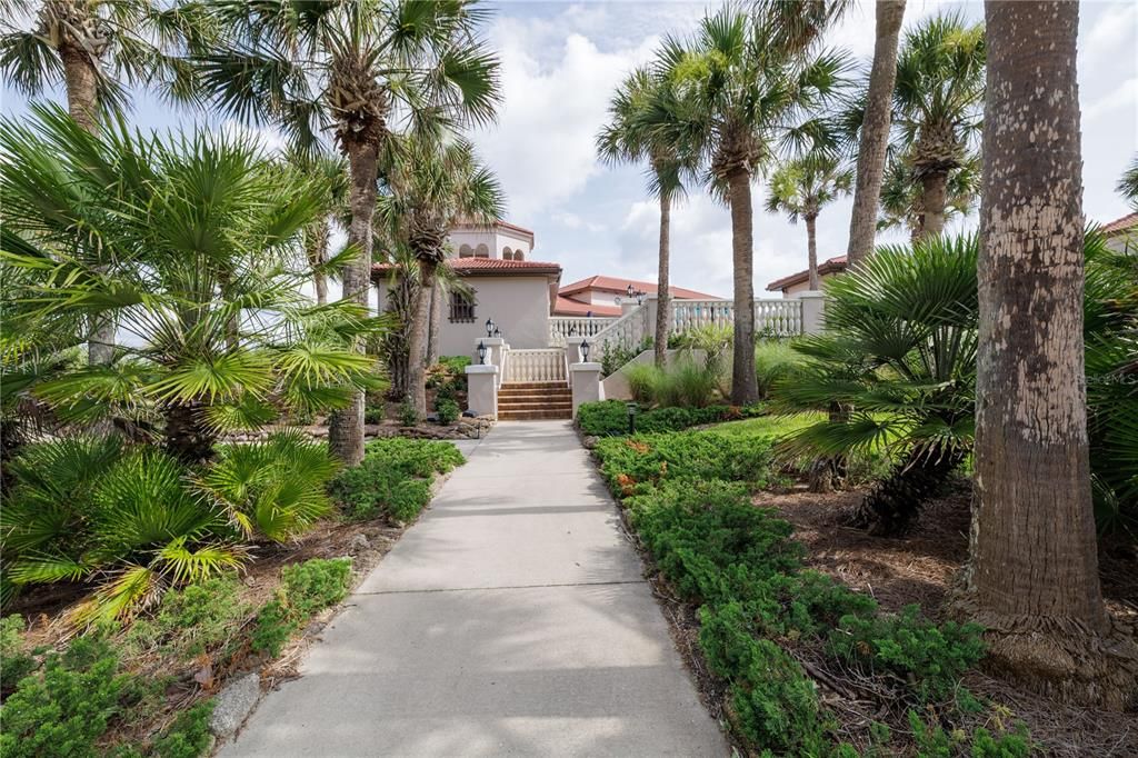For Sale: $399,900 (3 beds, 2 baths, 1590 Square Feet)