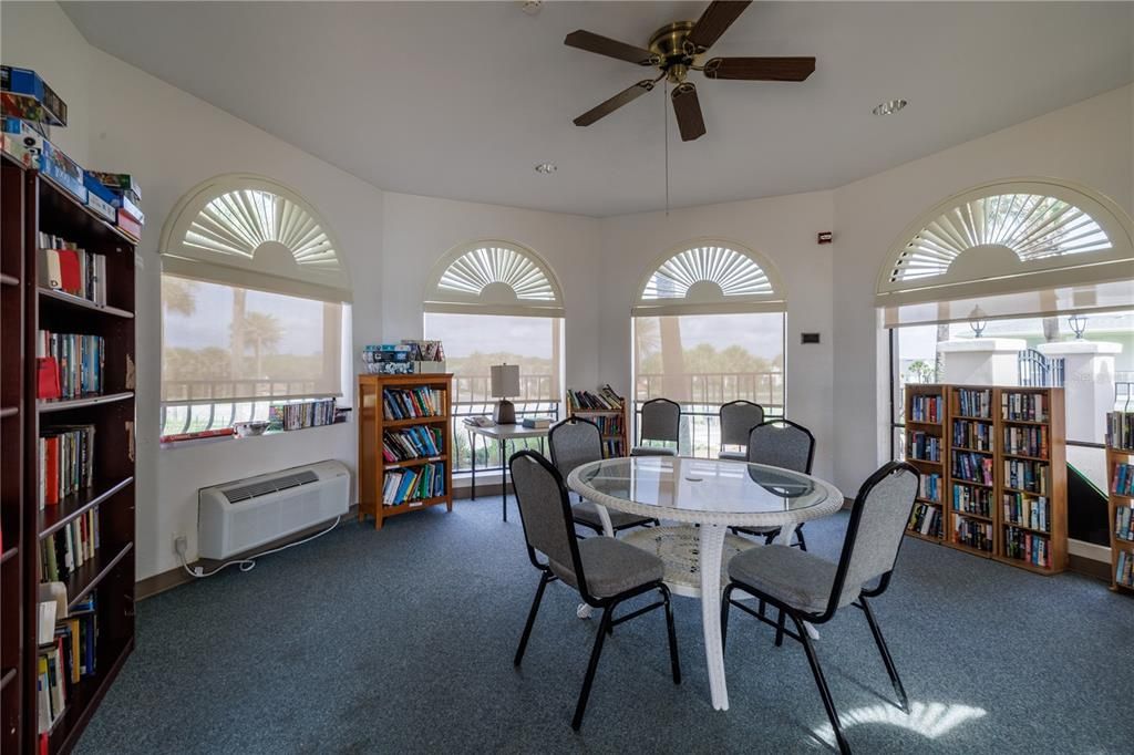 For Sale: $399,900 (3 beds, 2 baths, 1590 Square Feet)