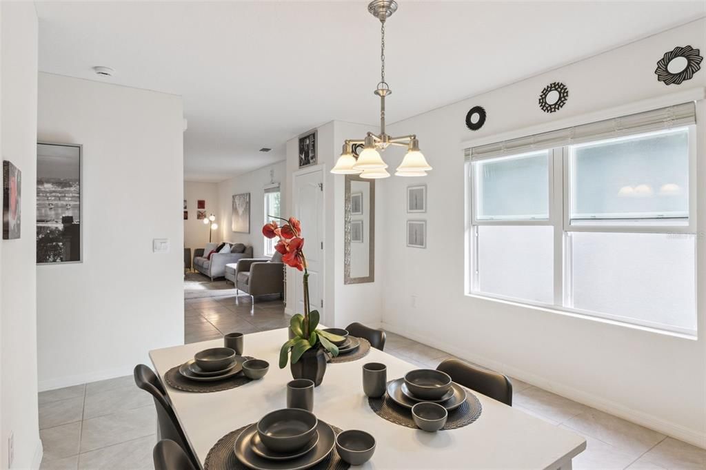 В аренду: $2,400 (3 спален, 2 ванн, 1516 Квадратных фут)