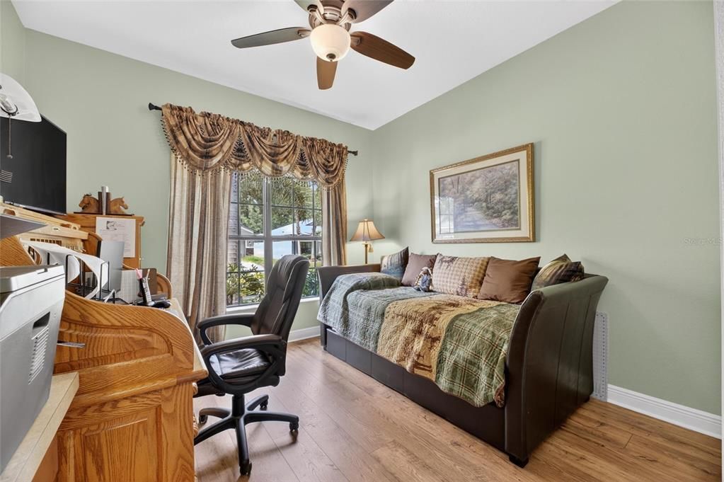 For Sale: $500,000 (4 beds, 3 baths, 2299 Square Feet)