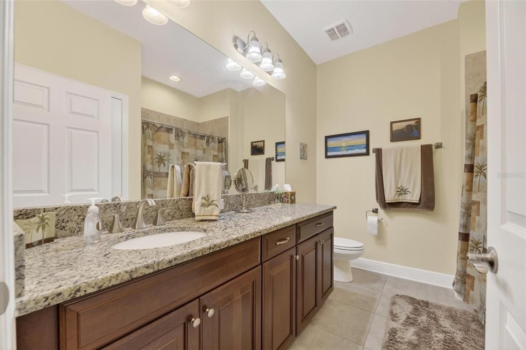 For Sale: $500,000 (4 beds, 3 baths, 2299 Square Feet)