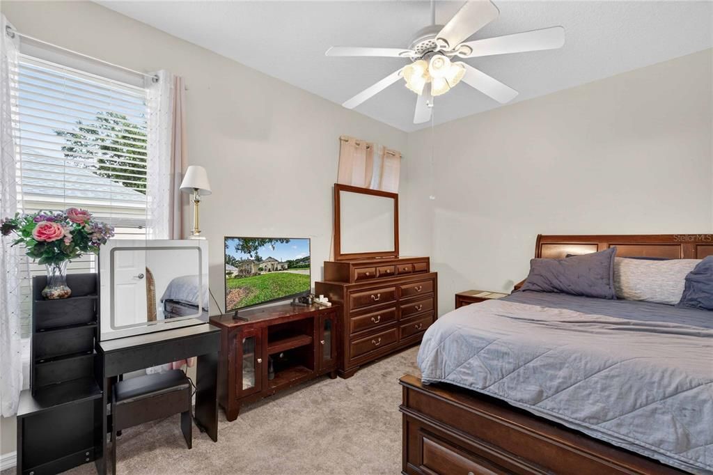For Sale: $425,000 (3 beds, 2 baths, 2296 Square Feet)