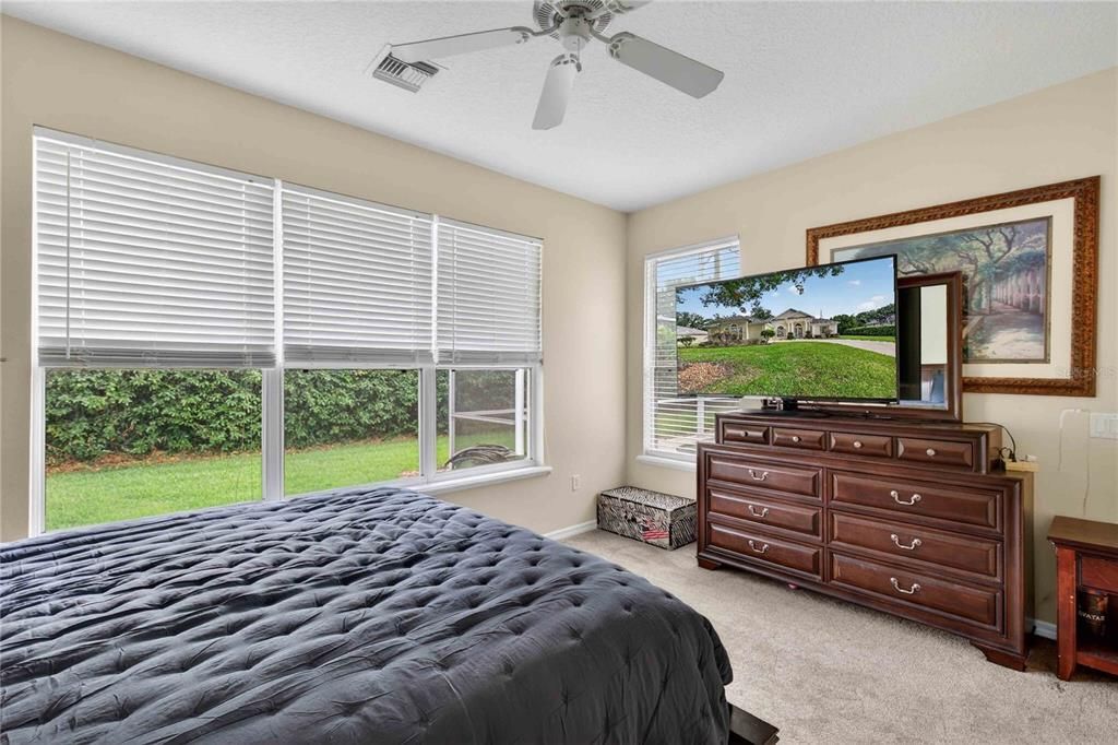 For Sale: $425,000 (3 beds, 2 baths, 2296 Square Feet)