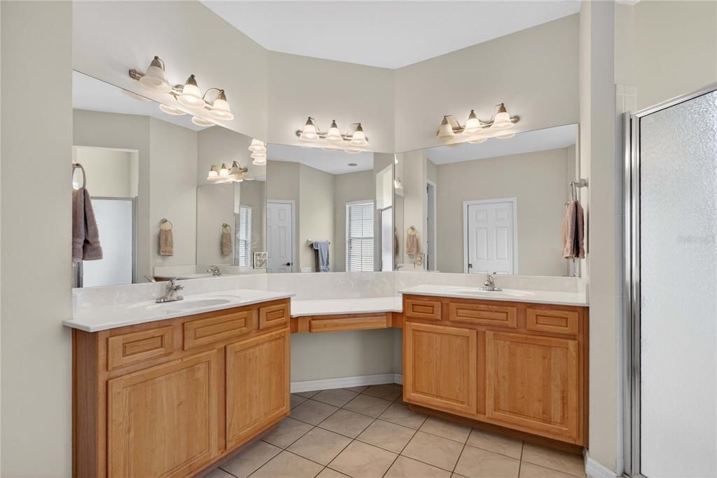 For Sale: $425,000 (3 beds, 2 baths, 2296 Square Feet)