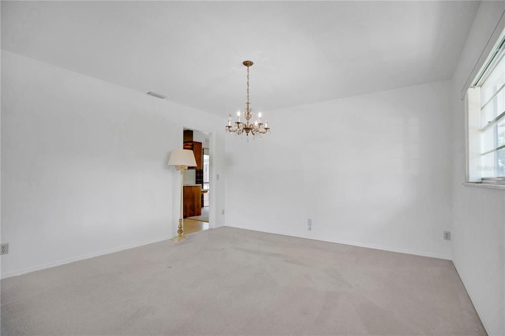 Active With Contract: $569,000 (3 beds, 2 baths, 2202 Square Feet)